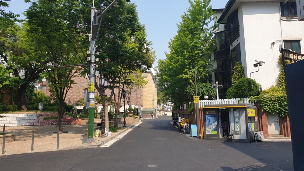 서울 서초구, 서래마을 파리15구공원 지중화사업 완료 !