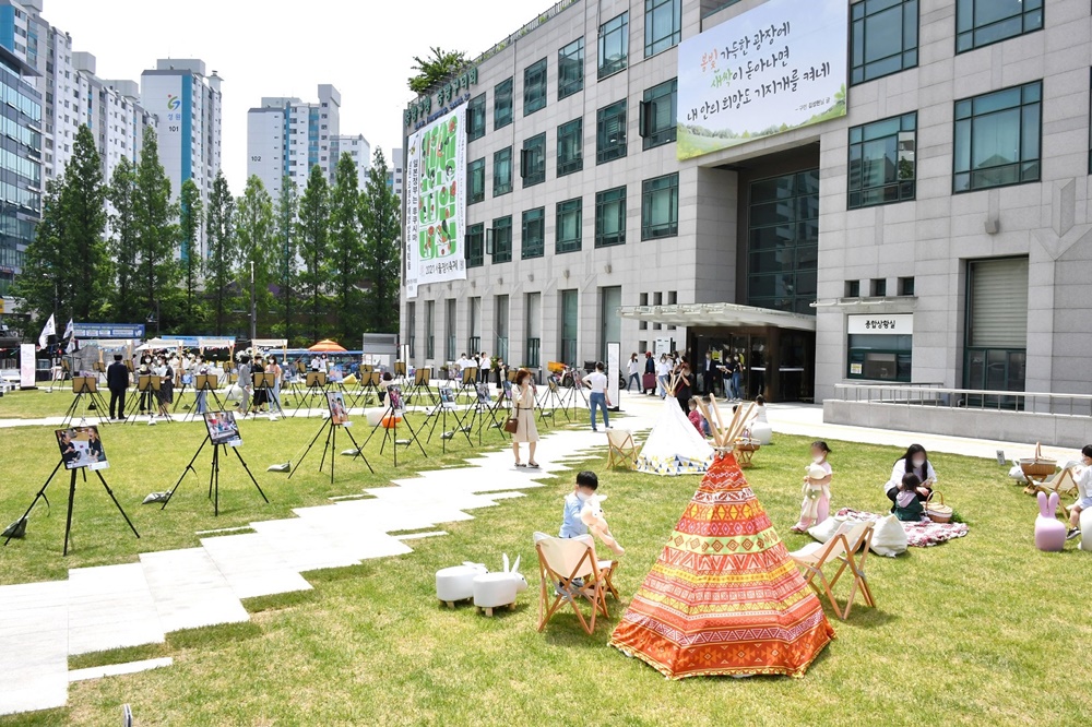 서울시 중랑구, 제12회 사랑스런 우리 아이 사진 전시회 및 두루모아 플리마켓 개최