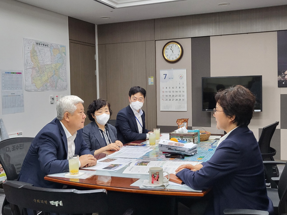 무주군, 국회 방문 국제 태권도 사관학교 설립 총력전