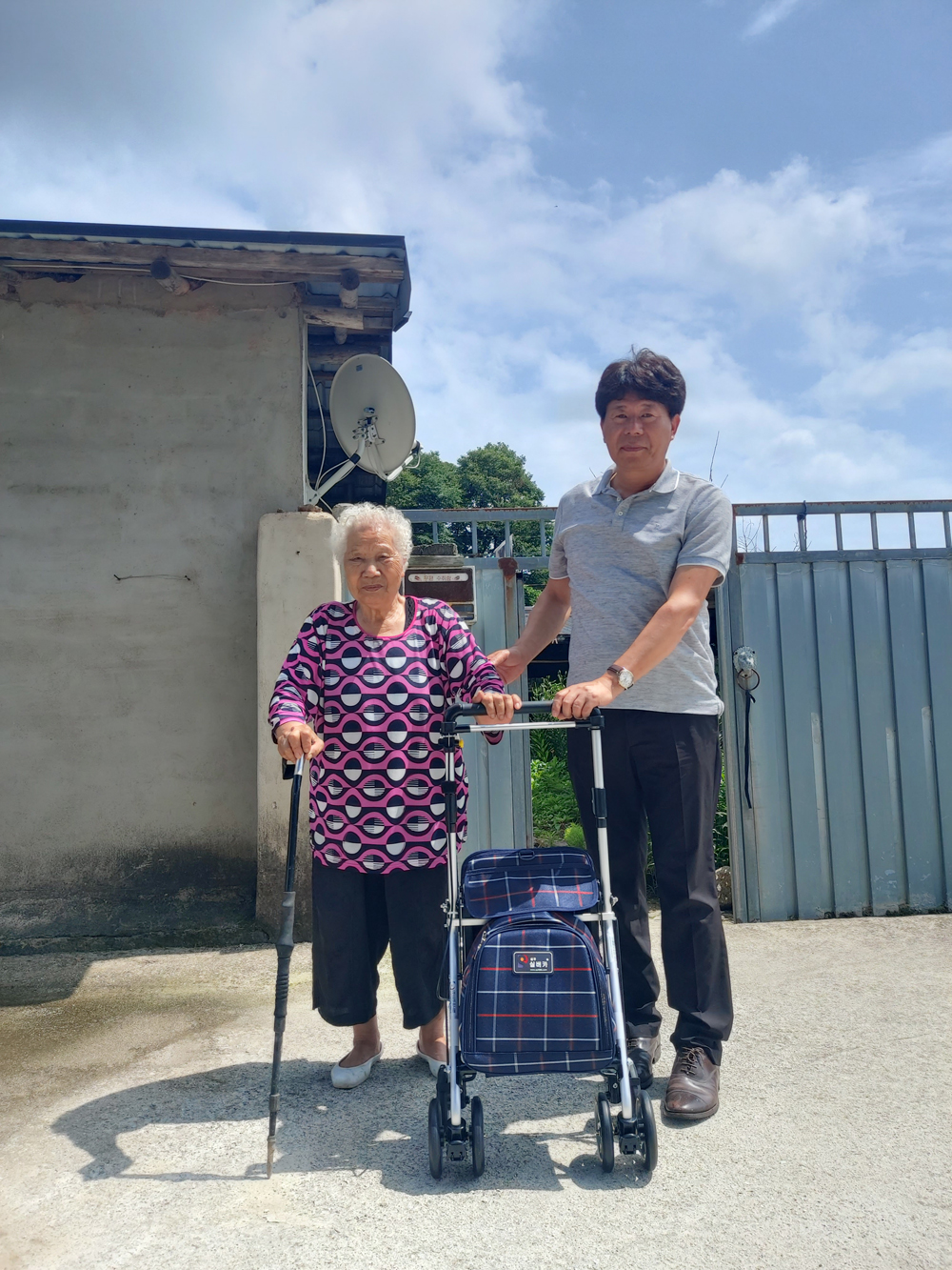 임실군 덕치면, 거동 불편 어르신 위한 ‘보행보조기 지원