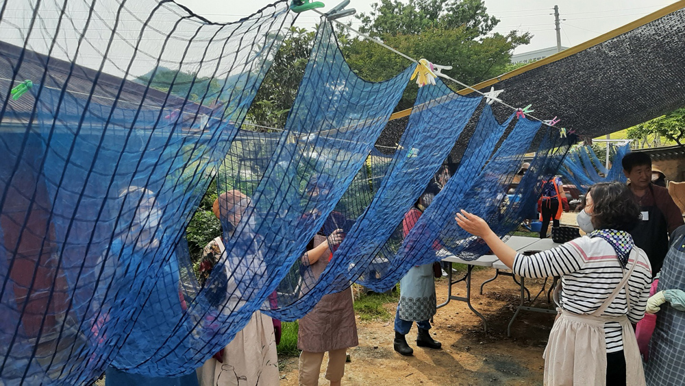 생활주변 재료 활용한 천연염색 기술 보급