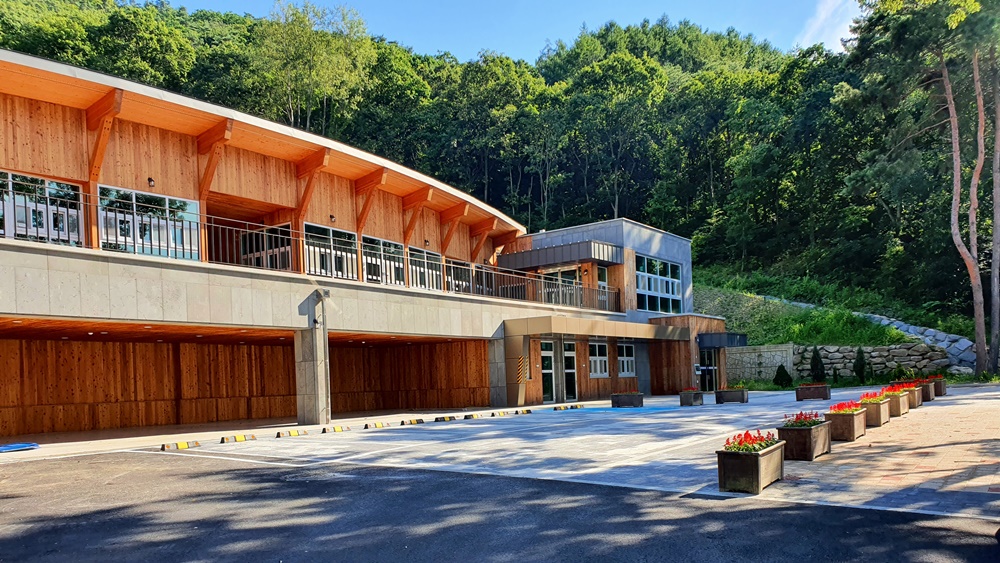 괴산군, 성불산 치유의 숲 프로그램 한 달간 무료 운영
