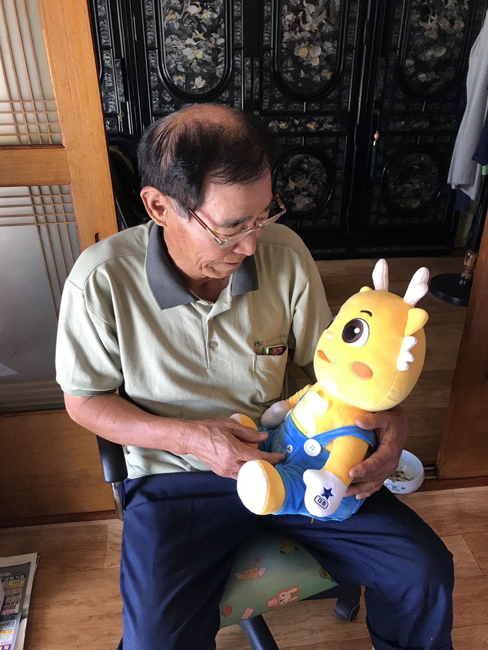 장성군, 인공지능(AI) 말동무 인형 지원사업 추진