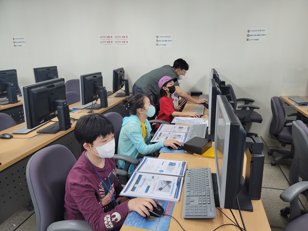 서울 마포구, 홍익대와 함께 하는 스마트 코딩 아카데미 운영