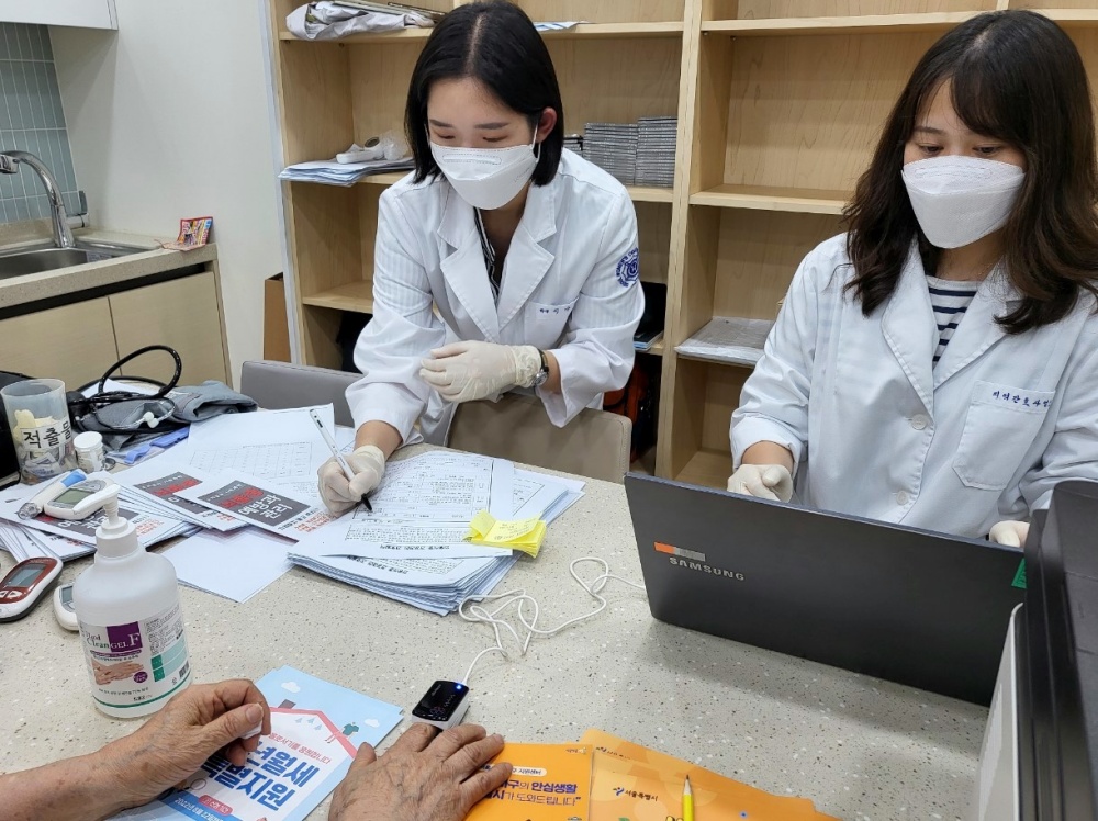 서울 서대문구, 민관학 협력으로 인왕시장 상인·고객 건강 증진