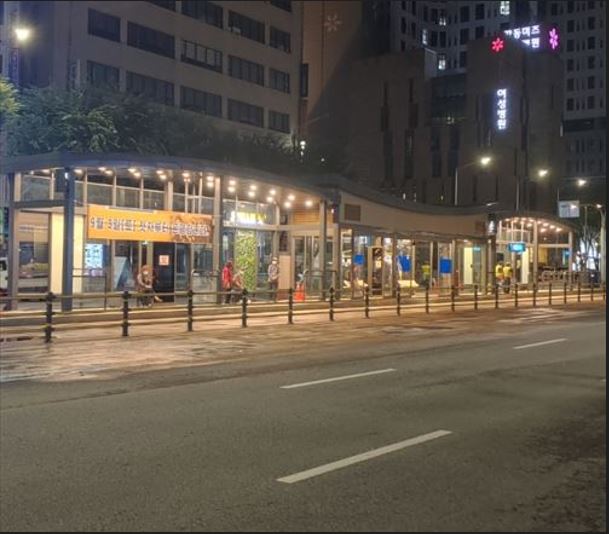 서울 강동구, 천호역 중앙버스정류소 스마트 에코쉘터 운영