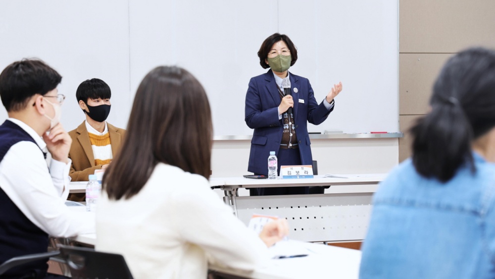 안성시, 2022년 제1차 청년정책위원회 개최