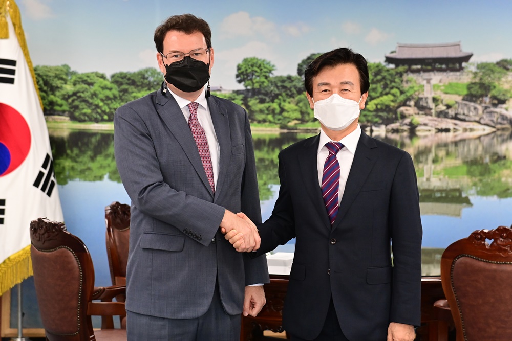 진주시, 주 부산 미국영사 시장님과 간담회 가져