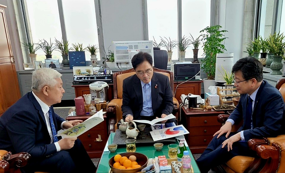 황인홍 무주군수, 국제 태권도 사관학교 설립 예산 총력 쏟는다