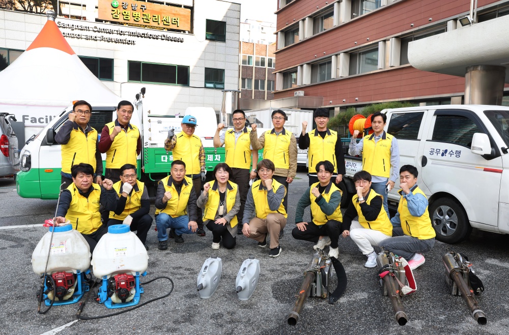 서울 강남구, 전국 최초 ‘학교 지킴이 감염병 방역단’ 출범