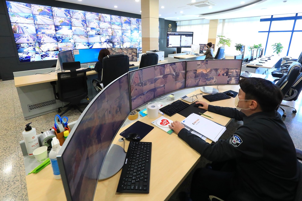 24시간 인제군 안전 지킴이, 인제군 CCTV 통합관제센터 효과 우수