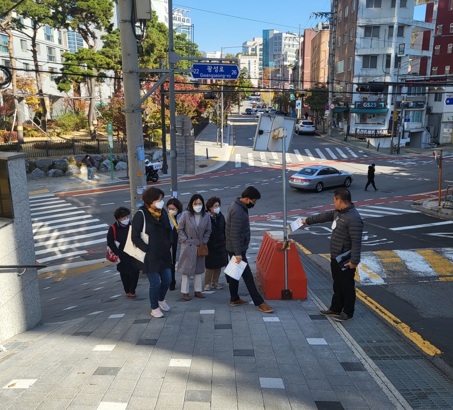 서울 마포구, 거리로 나선 공무원과 주민들의 특별한 ‘반상회’