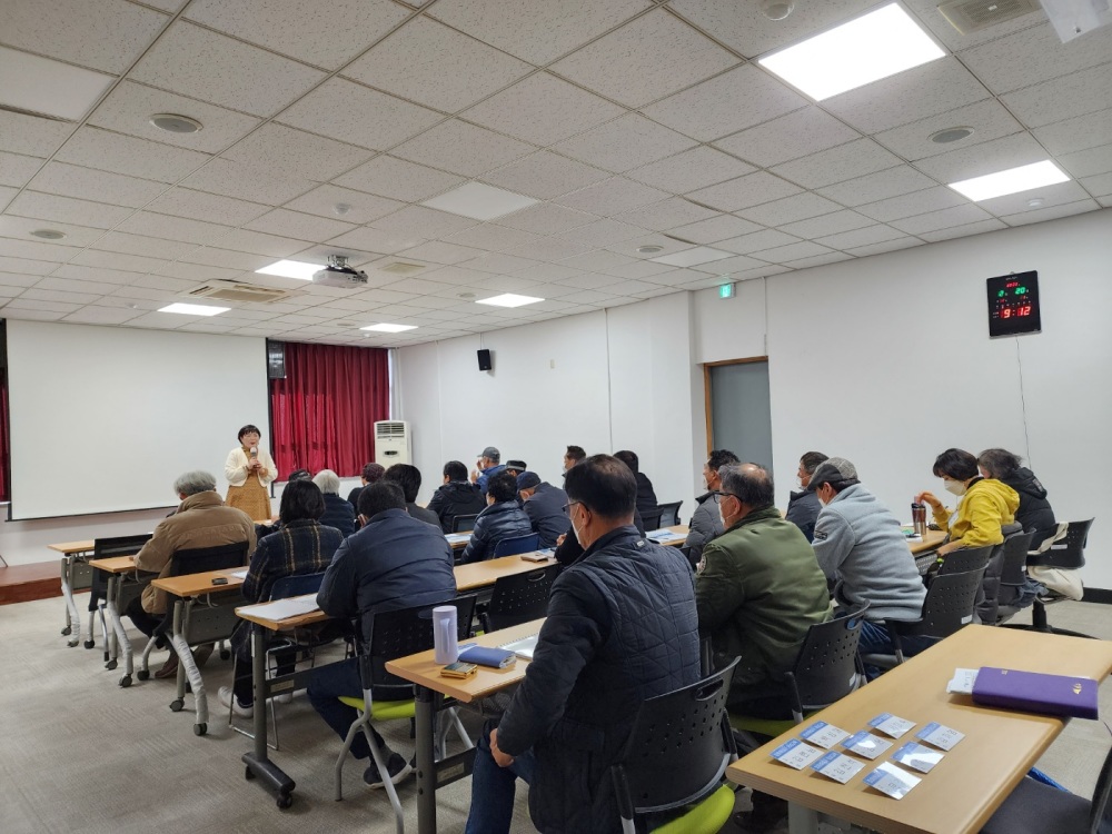 신안군, 제 2기 정원해설사 양성교육 기초과정 실시