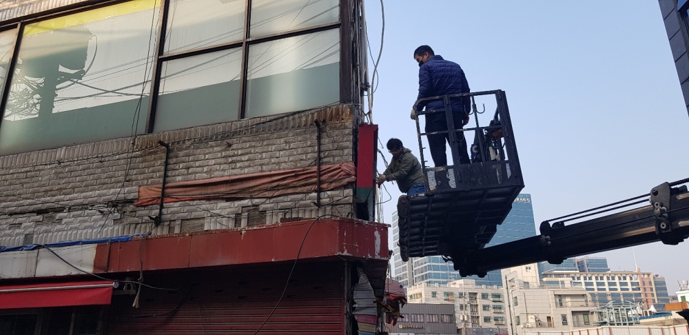 구로구, 노후 및 위험 간판 정비에 나선다!