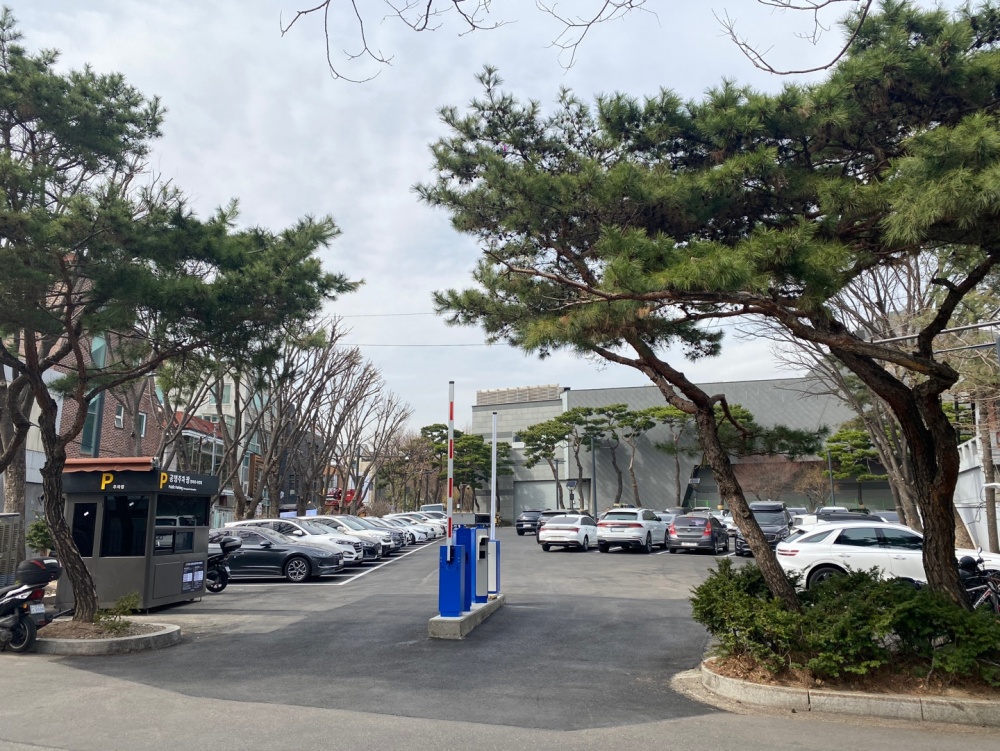 종로구, 청와대 사랑채 내 주차장 개방 운영