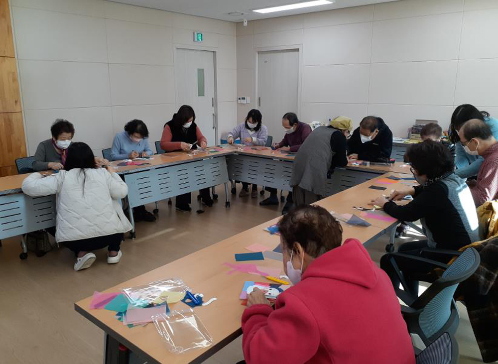 논산시 치매안심센터와 치유농업 프로그램 운영