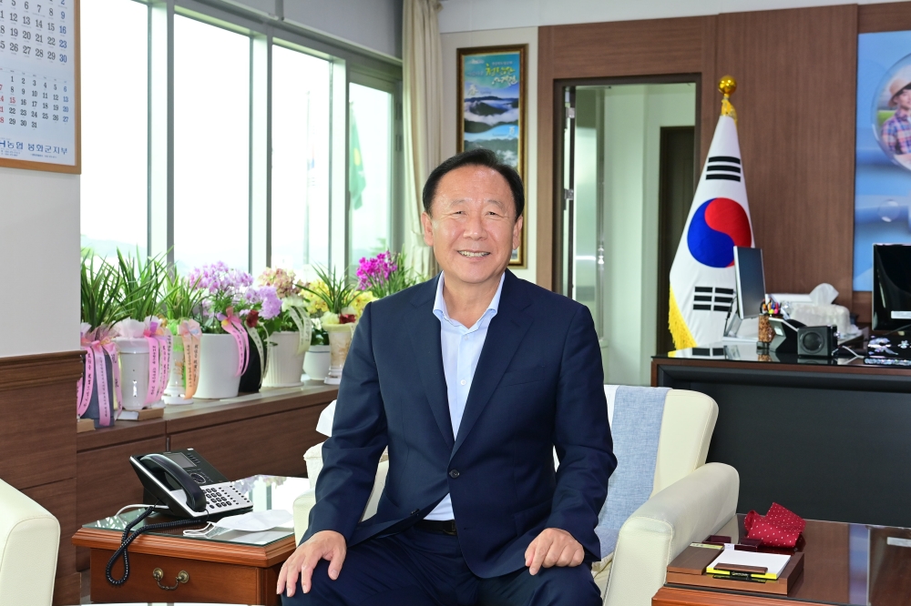 [인터뷰] 박현국 봉화군수, “대대적인 정주여건 개선으로 생활인구 30만명 달성하겠다”