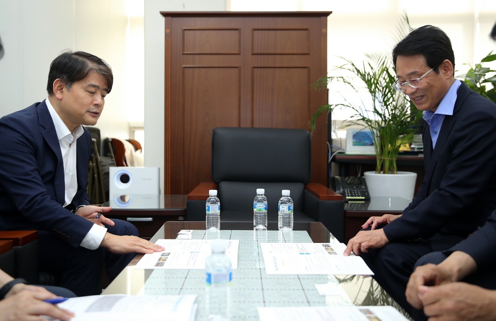 강진군, 미래차 부품 시제작 기반 구축...내년 예산 지원 요청