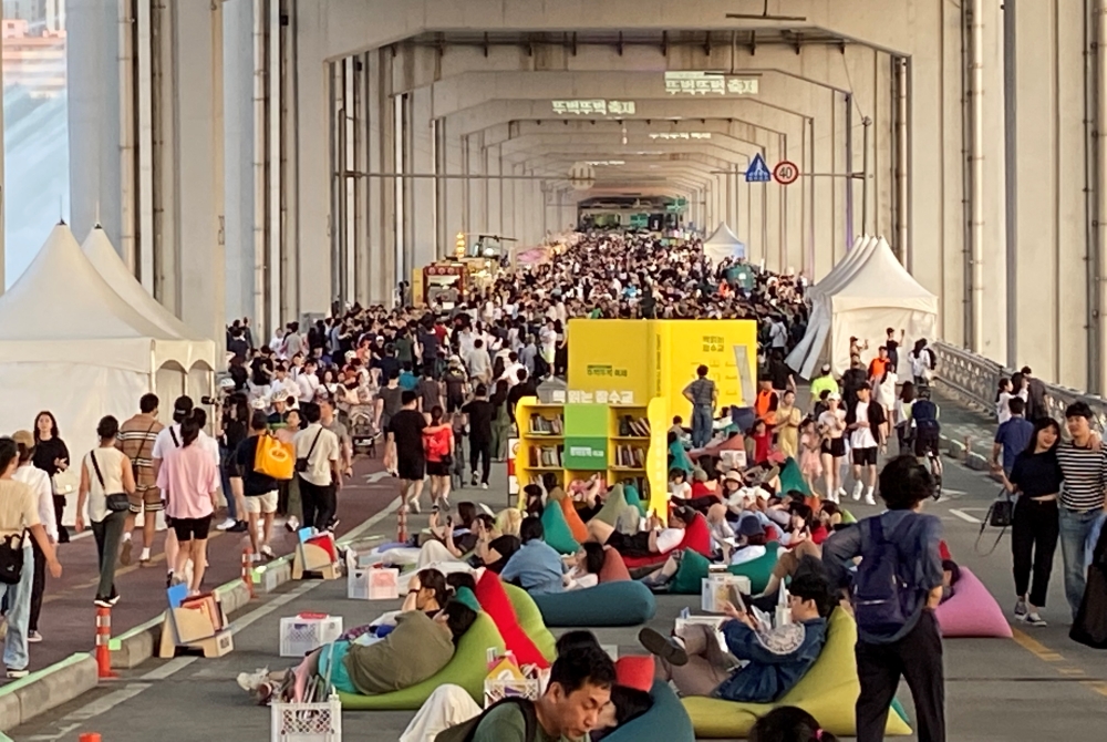 매주 일요일 차없는 잠수교 축제…한달 만에 65만 명 발길