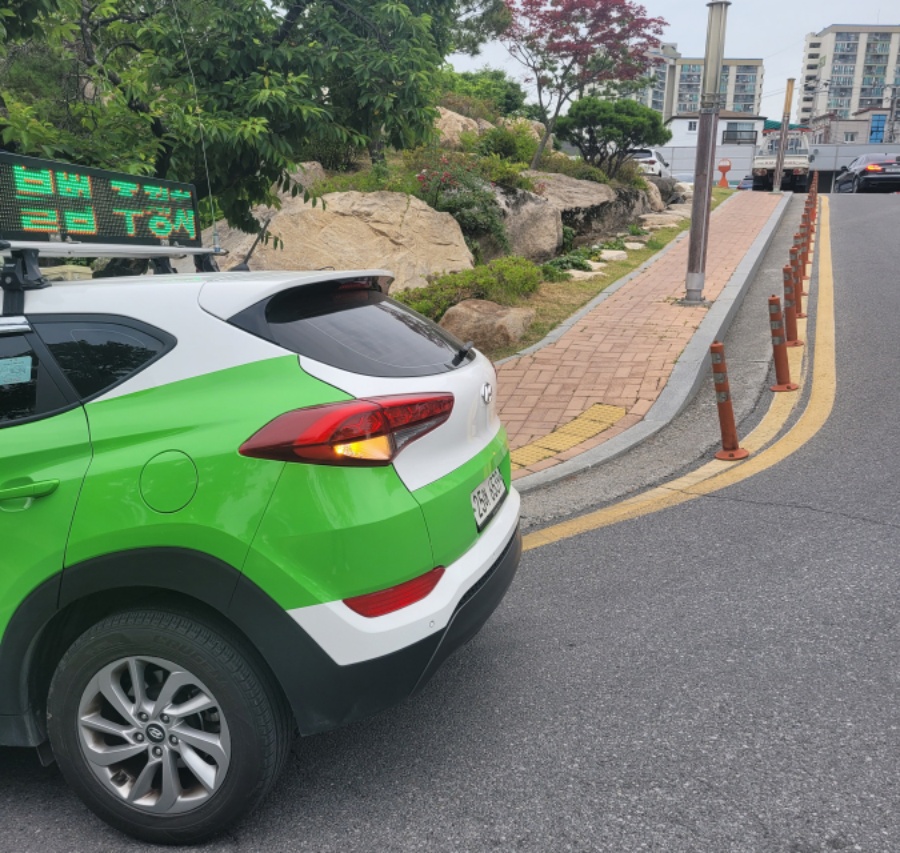 제천시, 주정차금지구역 확대 및 불법 주차 차량 과태료 부과 실시
