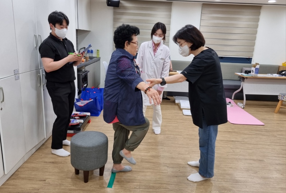 해운대구, AI·IoT 기반 어르신 건강관리 사업 추진