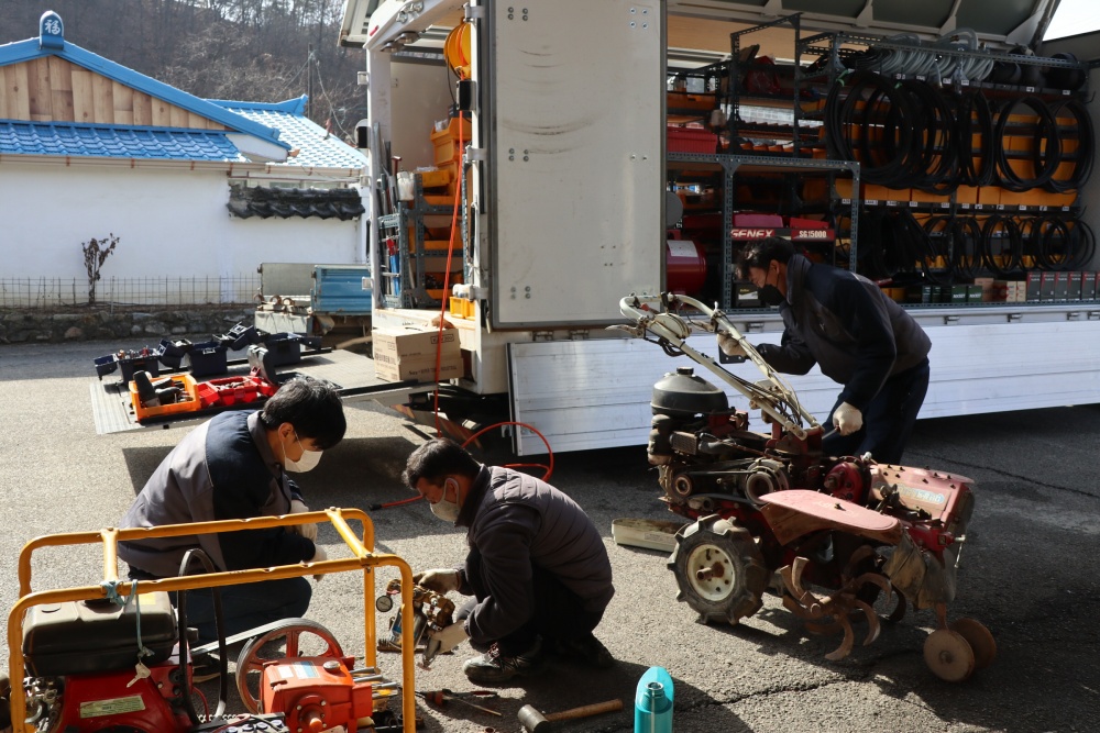 영동군, 농민에게 다가가는 '농기계 수리 및 임대사업' 실시