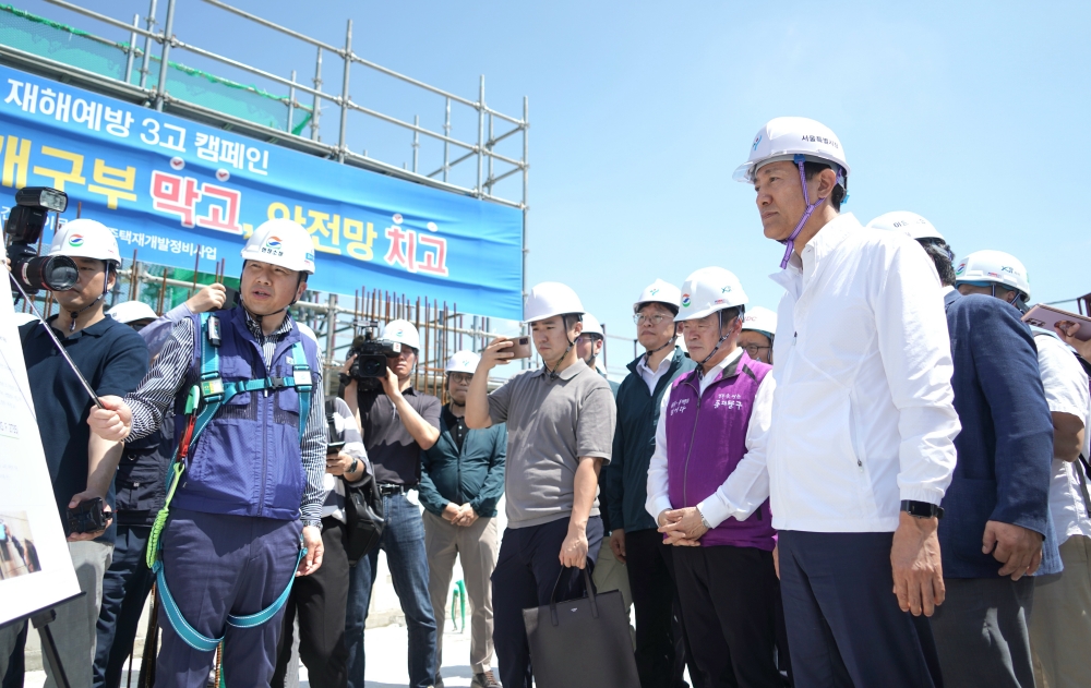 오세훈 서울시장, '특수구조' 민간 아파트 공사장 긴급 현장점검