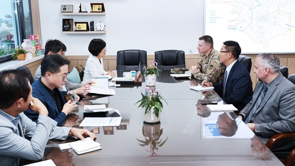 안성시, 평택 주한미군 험프리스 수비대와 문화교류 논의