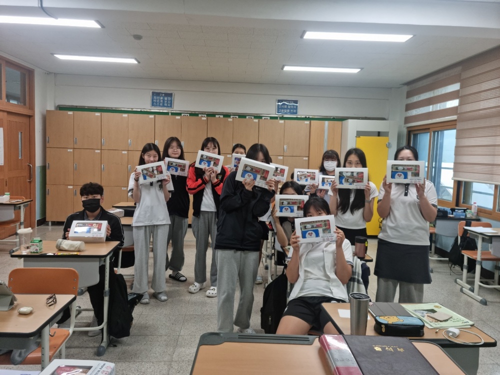 영양군, '고3 수능응원키트' 전달