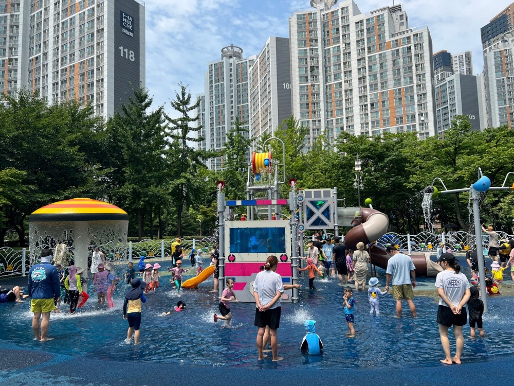인천 서구, 공원 물놀이장으로 놀러와요