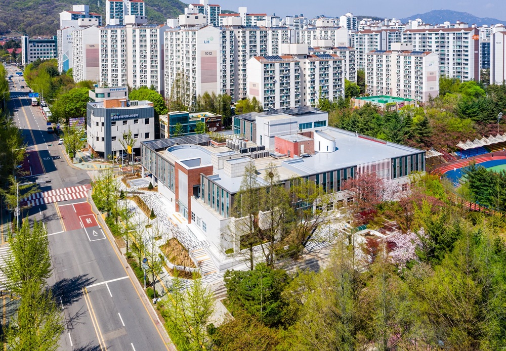 군포시 산본도서관, '한국리모델링건축대전' 우수상 수상