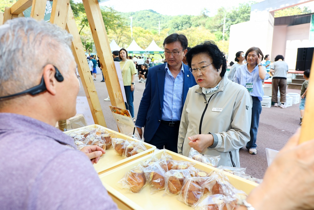 중소기업제품 특별판매전 ‘숲속의 이천마켓’ 성료