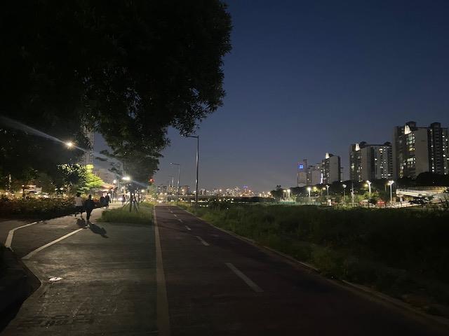 중랑구, 중랑천 전 구간 가로등 설치 완료