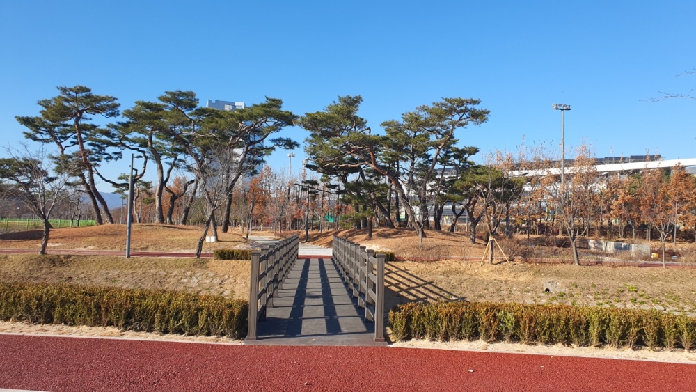 김천시, 혁신도시 석정천 저류지 인근 목교 설치