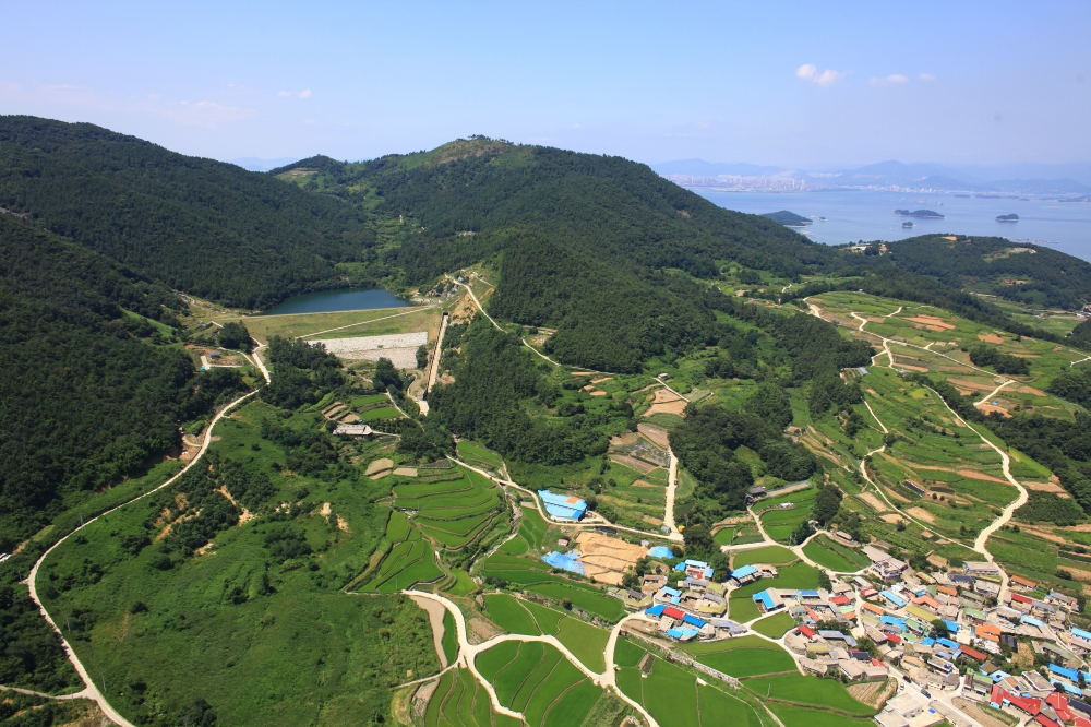 지역자원을 활용한 '2024년도 경남 지역특화사업 발굴' 추진