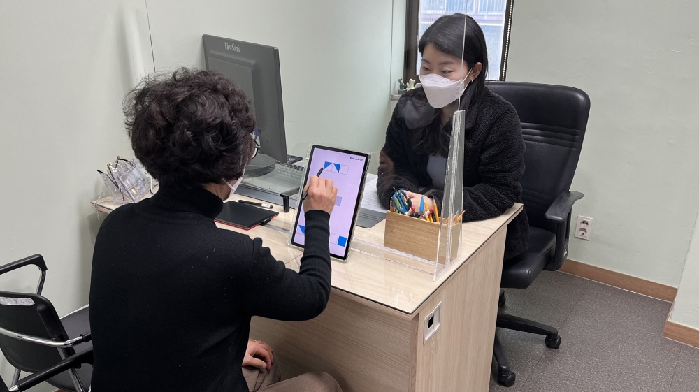 금천구, ‘디지털 인지기능검사’ 도입으로 치매환자 조기진단