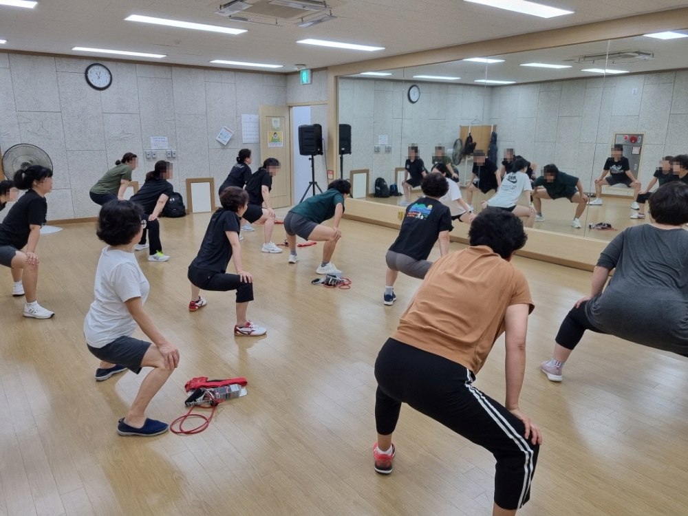 유성구, 10주 간 '우리동네 건강운동교실' 사업 실시