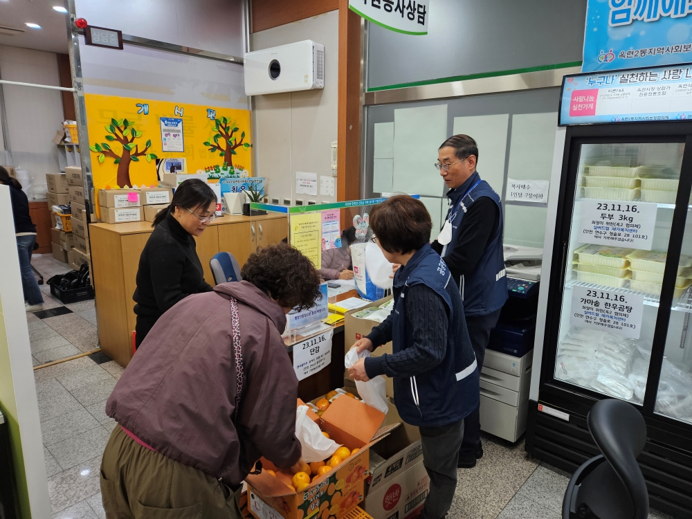연수구, 취약계층 먹거리 지원 ‘연수마을 나눔냉장고’ 운영