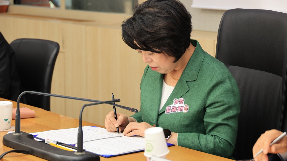 과천시, ‘어르신 청소년 버스 무료승차 지원 사업’ 추진을 위한 협약식 개최