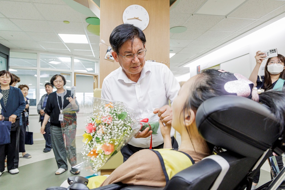 소외없는 디지털 마포... 정보통신보조기기 보급 지원
