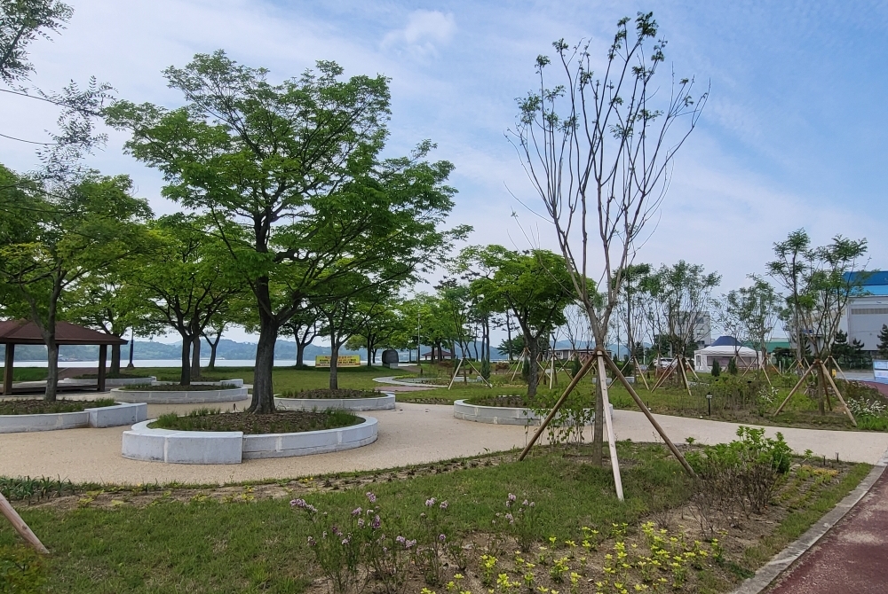 사천제2일반산업단지 미관광장, 생활정원으로 탈바꿈