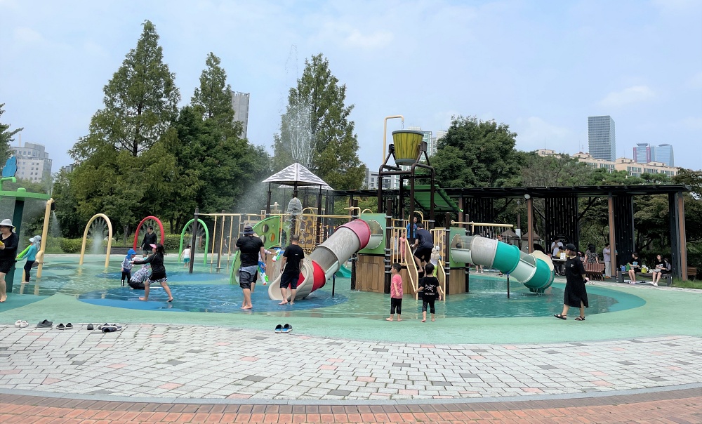 영등포구, 바닥분수 등 수경시설 본격 가동