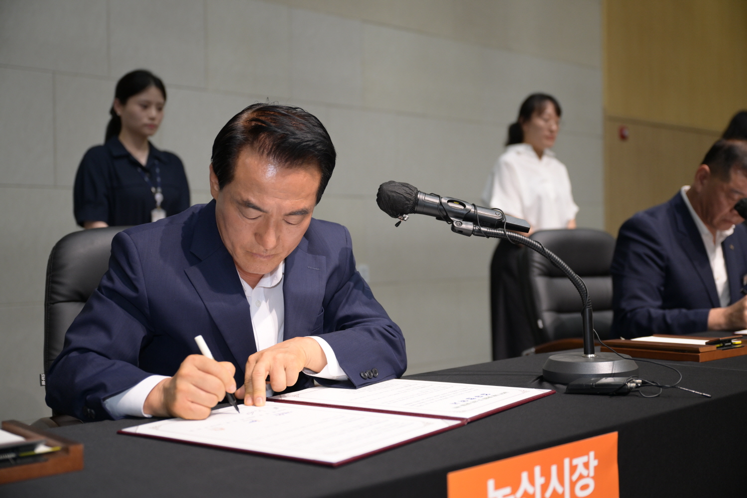백성현 논산시장 "논산과 부여를 아우리는 역 명칭 변경으로 인식을 전환하는것이 우선"