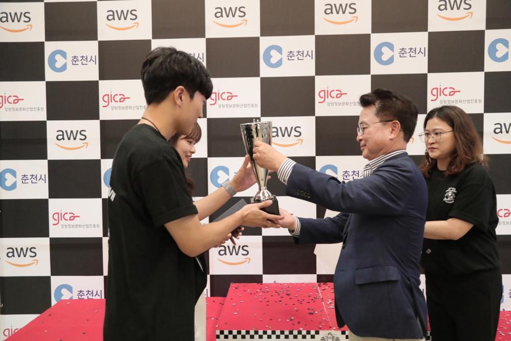2024 춘천 AWS 딥레이서 챔피언십 대상 Tokyo-Drift팀