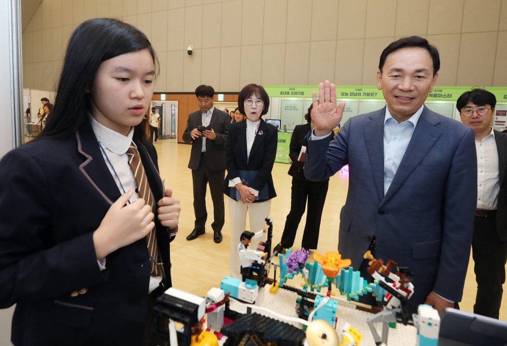 강남구 청소년, '디지털 DNA 페스티벌'에서 꿈 키워요