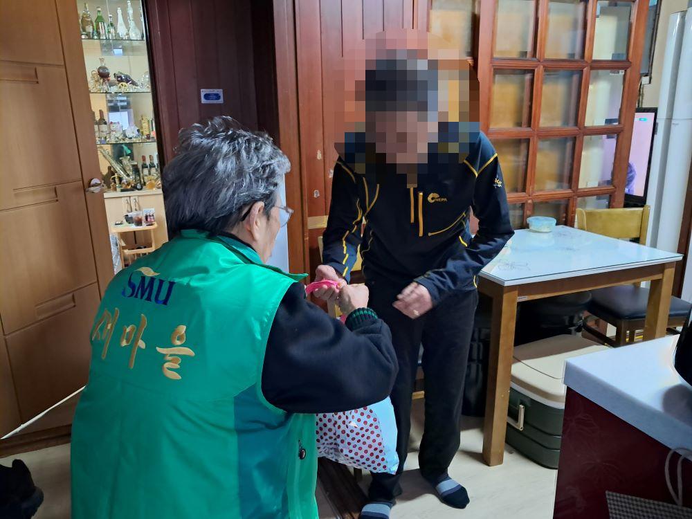 부평동 새마을부녀회, 겨울맞이 곰국과 과일 전달