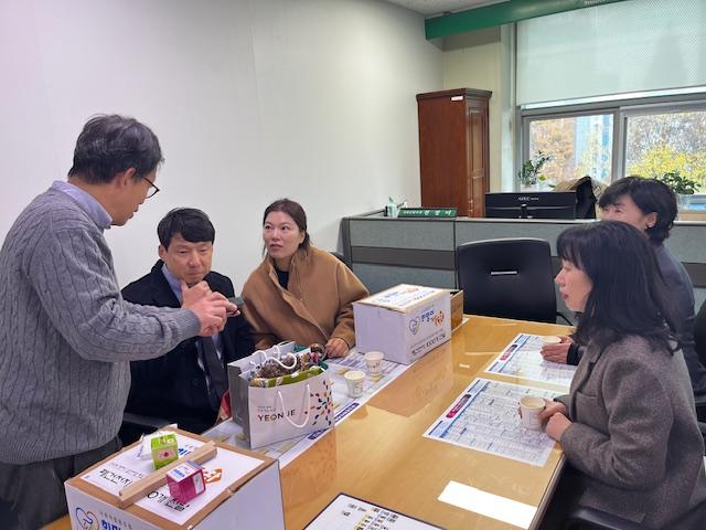 연제구, 발달장애 아동 수거 폐건전지 전달