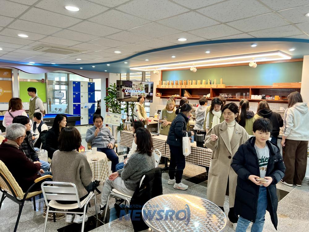 진천군, 청소년 역량 강화 위한 '청소년 카페 영차' 오픈