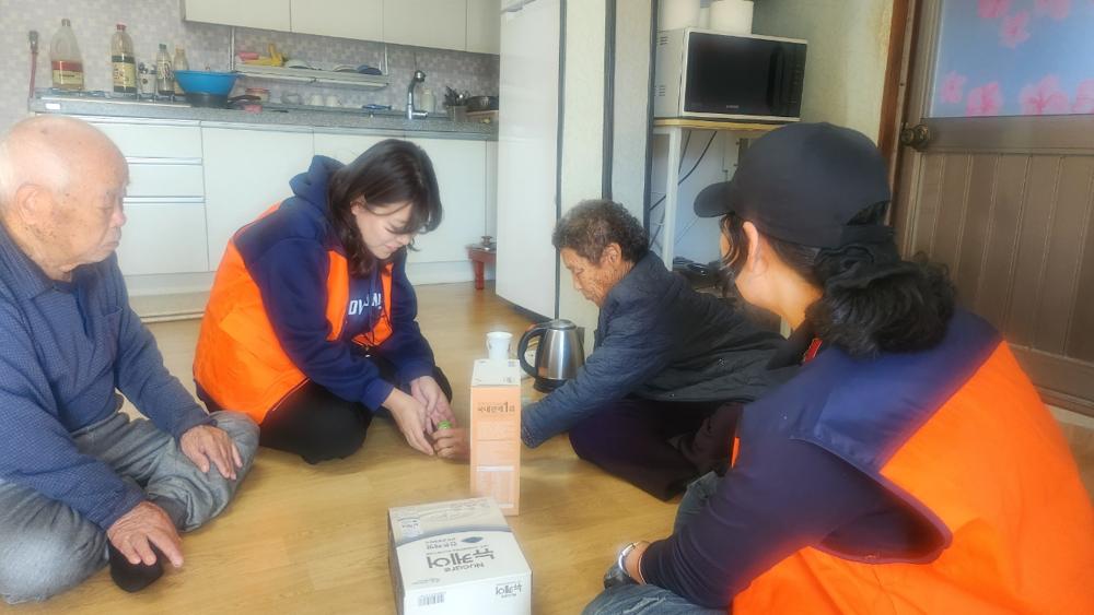 정선 임계면지역사회보장협의체, 취약가구에 균형영양식 제공