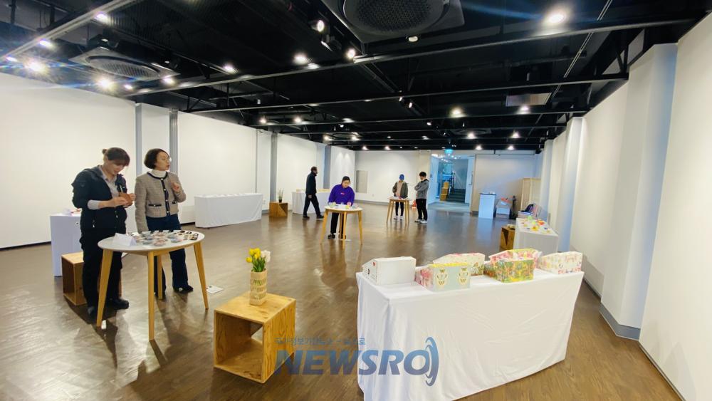 정선군종합사회복지관, 장애인 평생교육 "토탈공예" 작품 전시회 개최